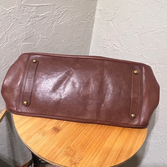 EUC Large dark brown leather Banana Republic satchel - Picture 10 of 11